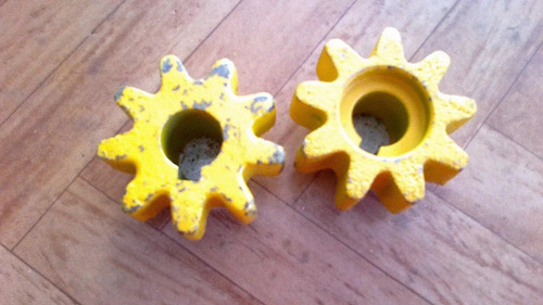 Imagem 4 de 4 de Pinhão Betoneira Menegotti 120/150l - 9 Dentes -furo 17mm