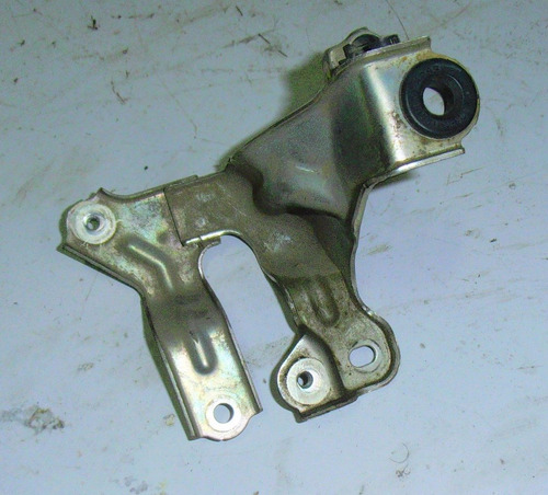 Soporte De Portafiltro Toyota Yaris Sedan-sport 2006-2012