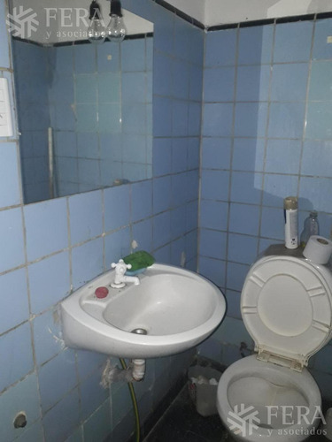Imagen 3 de 3 de Venta De Local Comercial En Wilde, Excelente Ubicación (27348)
