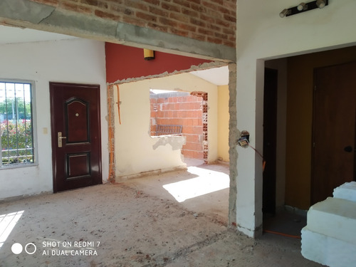 Imagen 6 de 12 de Trabajos En Yeso, Cielorraso, Revest, Decoraciones Y Muebles