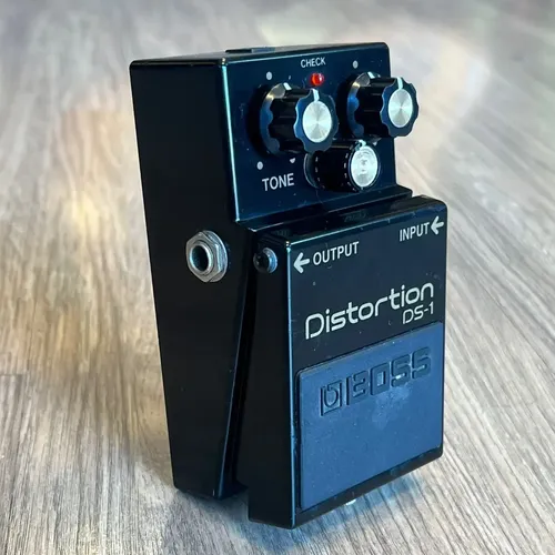 BOSS DSー1 40th Pedal P/ Guitarra Boss Ds 1 4 A Distortion 40 Th