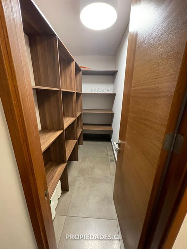 Depto En Venta De 4 Dorm. En Las Condes 800mts Jardin Propio