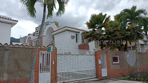 Casa En Venta Ubicada En Trigal Norte Valencia Carabobo 24-10908, Eloisa Mejia