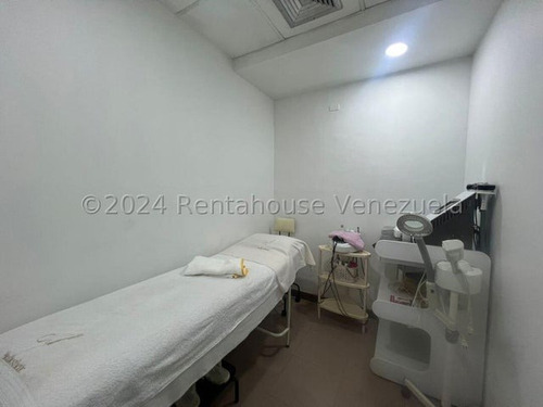 Eg Fondo De Comercio En Venta - El Marques / Mls #24-16988