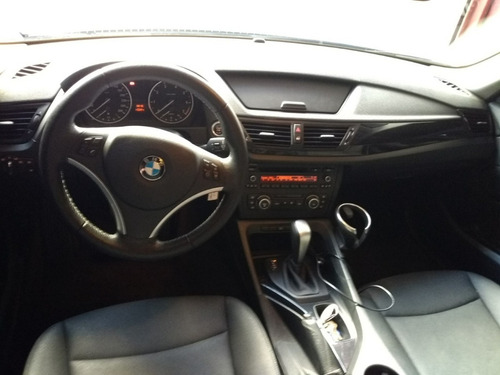 Imagem 5 de 11 de Bmw X1 2.0 18i S-drive 4x2 16v Gasolina 4p Autom. 89mkm 2013
