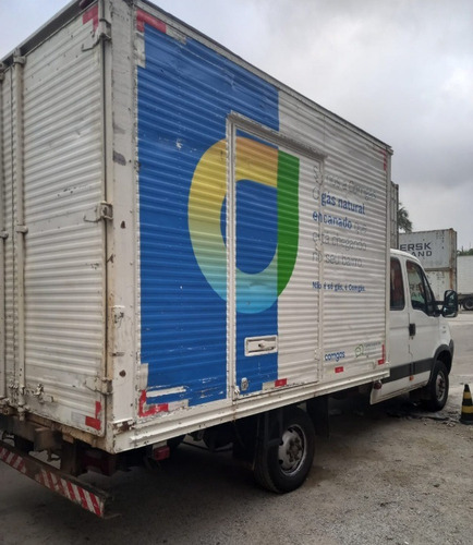 Imagem 3 de 9 de Iveco Daily 35s14 *cabine Dupla * Semi Nova 2014