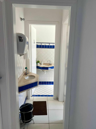 Sala Comercial Em Bauru Próximo A Prefeitura E Correios