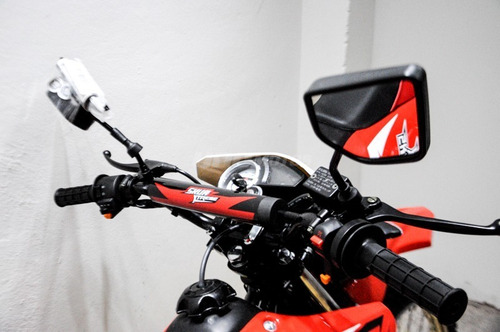 Imagen 16 de 23 de Motomel Skua Xtreme 125cc Enduro Con Doble Freno A Disco