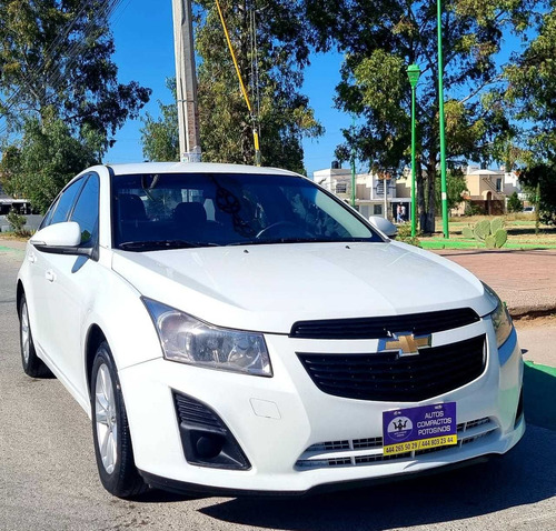 Imagen 2 de 9 de Chevrolet Cruze 2014 1.8 Ls Mt