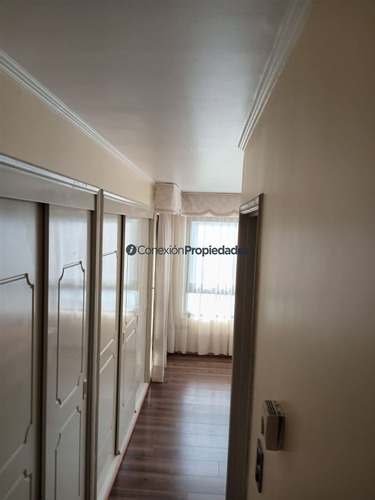 Departamento En Venta De 4 Dorm. En Concepción