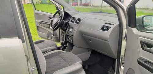 Imagem 7 de 12 de Volkswagen Novo Fox Hl Md 2015