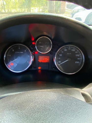 Peugeot 207 2010 2.0 Sedan Xt Hdi
