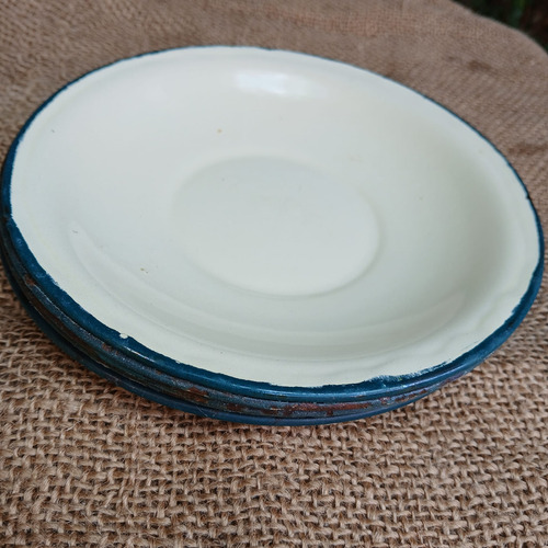 Plato Esmaltado Enlozado Llano 6 Unidades De Postre Usados Beige Liso (Usado)