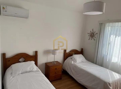 Imagen 8 de 12 de Casa Frente Al Mar 5 Dormitorios En La Barra, Punta Del Este +piscina +parrillero