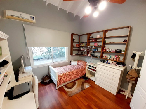 Imagen 9 de 23 de Casa - Los Pinguinos