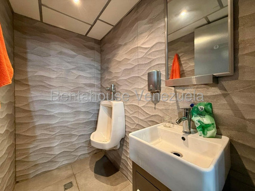 Y.t. Edificio En Venta, Puente Hierro Mls #25-21821