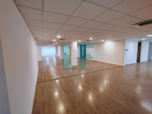 Arriendo Oficina 703 M2 Metro El Golf Pleno Apoquindo