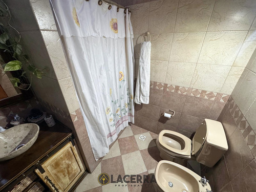 Casa 3 Amb Con Cochera En Villa Ballester