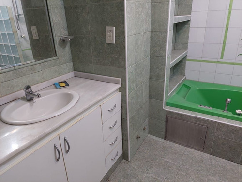 Imagen 11 de 17 de Casa En Venta En Valentín Alsina