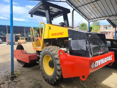 Vibrocompactador Dynapac Ca150d