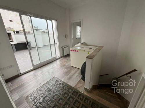 Venta Ph 6 Ambientes En Villa Urquiza Con Balcón Con Terraza Apto Crédito