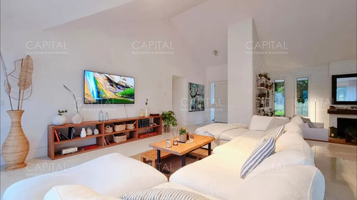 Casa En El Golf, Hoyo 7, 4 Dormitorios, Barbacoa Y Piscina, Playroom