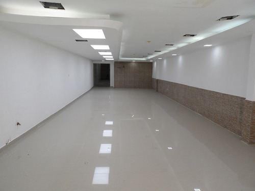 Local Comercial En Alquiler En Puerto La Cruz