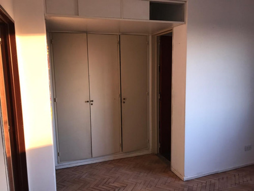 Imagen 7 de 12 de Departamento De 1 Amb Amplio Con Balcon. Excelente Vista.