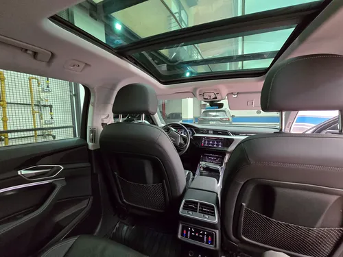 Audi E-tron Prestige