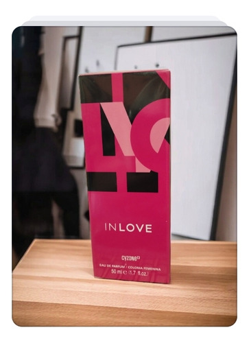 Perfume De Cyzone In Love