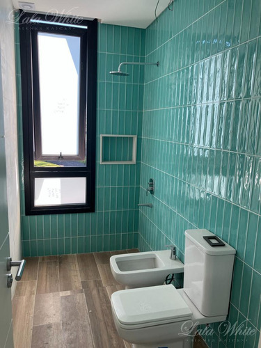 Casa En Venta En Saint Thomas Este Canning