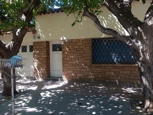 Venta De Casa En Las Heras