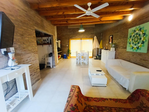2 Casas En Espejo Tipo Loft En Jardines De La Costa