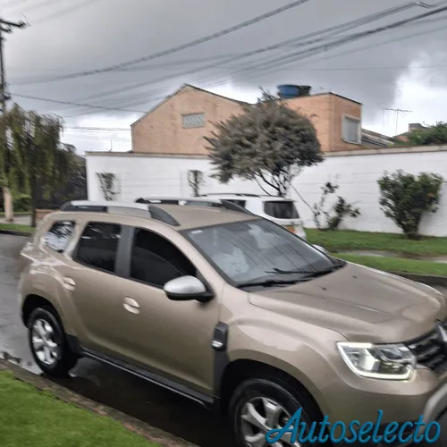 Renault Duster 1.3 Intense Cvt