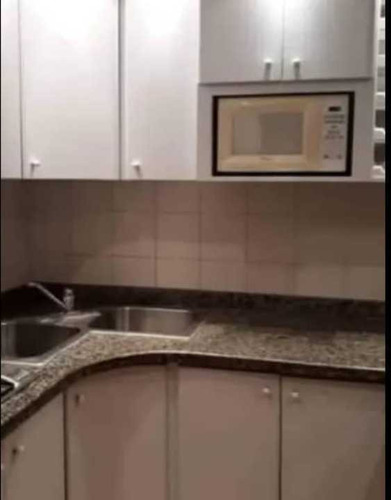 Imagen 6 de 8 de Bello Y Conservado Apartamento En Chichiriviche, Playa Norte.