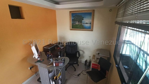 Imagen 11 de 21 de 23-15630 Mv. Apartamento En Venta Pent-house En Urb. Campo Alegre, Turmero.