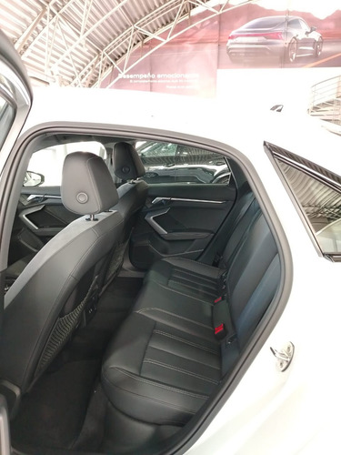 Audi A3 1.4 Sedán 35tfsi Select At Dsg