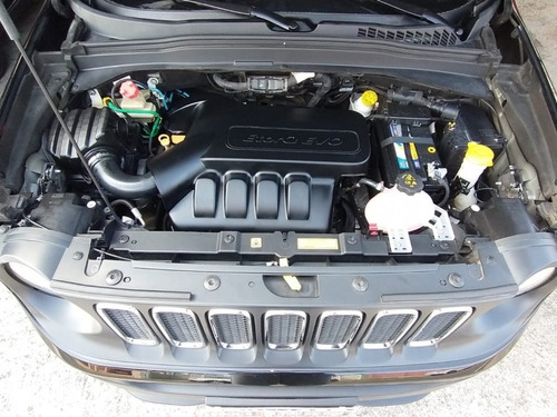Imagem 7 de 15 de Jeep Renegade 1.8 Sport 16v Flex 4p Automatico