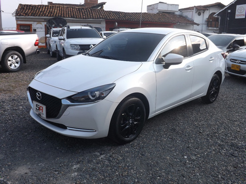 Mazda 2 Sedan 1.5 Grand Touring