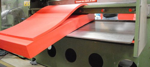 Hule Botador Rojo Plancha 10mm Sin Adhesivo Suaje