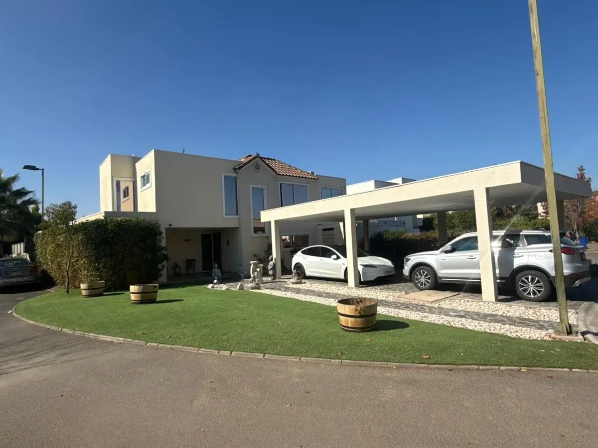 Imagen 2 de 26 de Exclusiva Residencia En Condominio Privado Santa Elena