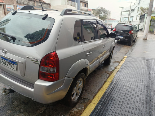 Hyundai Tucson 2.0 Gls 4x2 Flex Aut. 5p