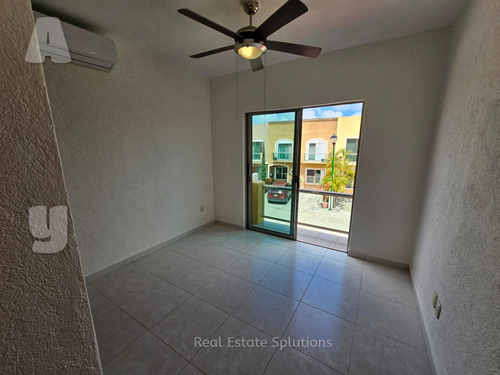 Casa En Renta 3 Recámaras, 2 Niveles, Residencial Las Torres 2, Cancún