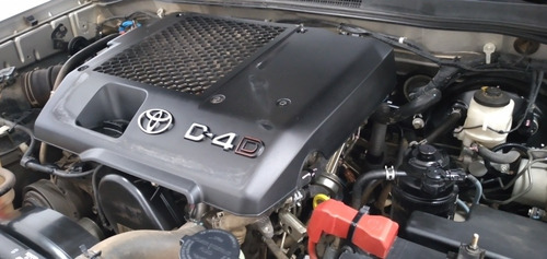 Toyota Hilux 3.0 Cd Srv Cuero I 171cv 4x4 2013
