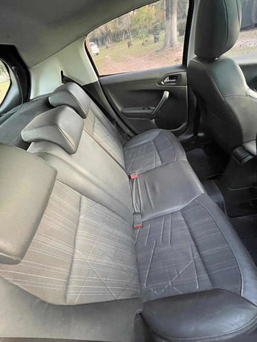 Imagen 11 de 17 de Peugeot 208