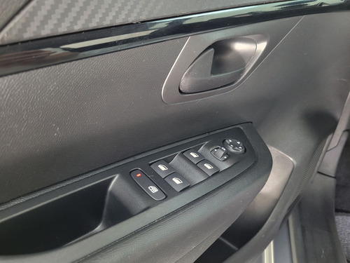 Peugeot 208 16V ACTIVE AT6