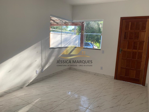 Imagem 6 de 10 de Casa Com 2 Quartos E Área Gourmet Em Unamar - Cf - Jmc-116