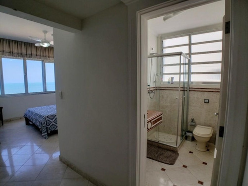 Imagem 12 de 29 de Guarujá Sp - Praia Das Pitangueiras - 4 Dormitórios - 4 Banheiros - Frente Ao Mar - 1 Vaga - Lazer - Ap4771 - 34711720