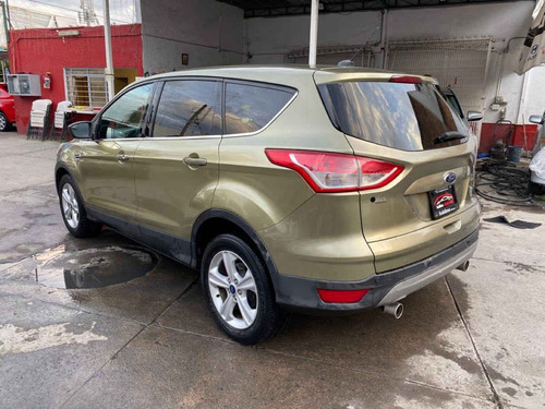 Imagen 6 de 10 de Ford Escape 2013 5p Se Aut L4