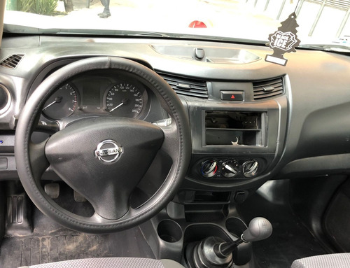 Imagen 12 de 13 de Nissan Np 300 Pick Up 2016